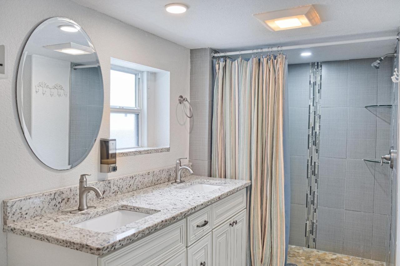 Bungalow A Bradenton Beach Bagian luar foto